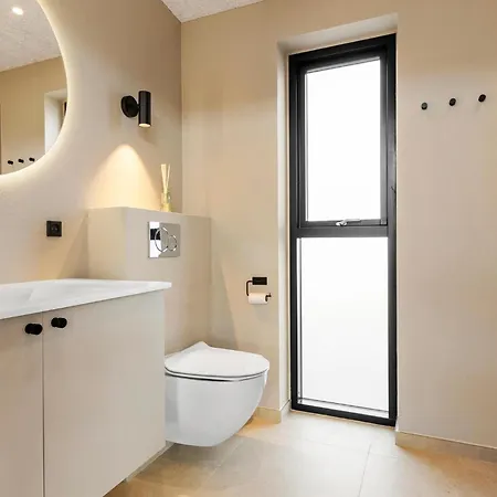 5 Bedroom Stunning In