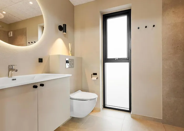 5 Bedroom Stunning In