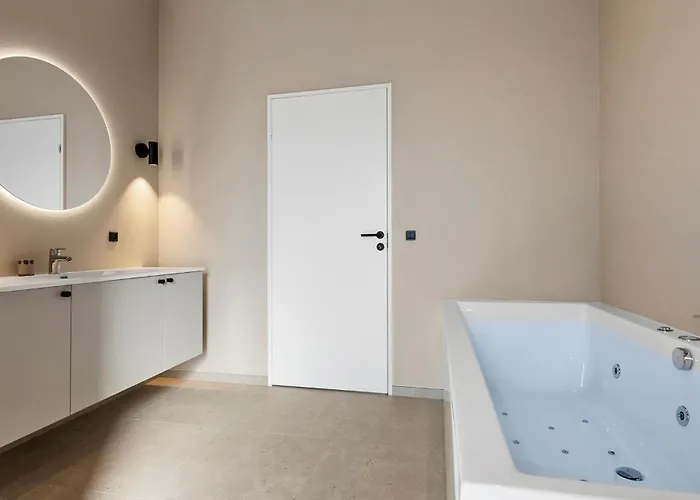 5 Bedroom Stunning In Hadsund