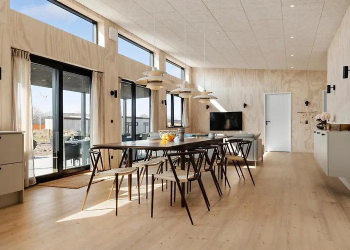 5 Bedroom Stunning In Hadsund